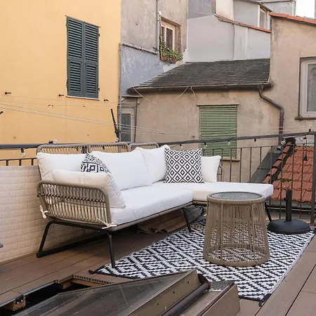 Terrazza Sui Tetti A Un Passo Dal Mare