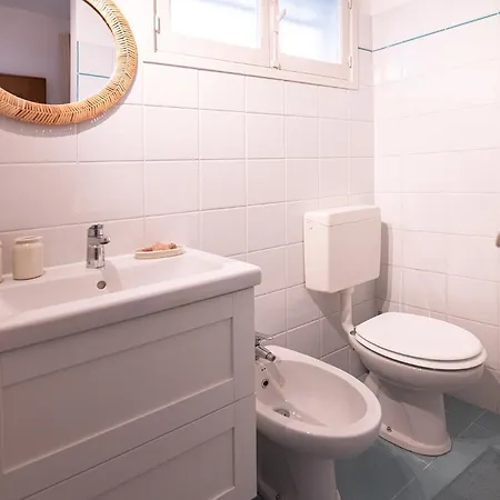 Terrazza Sui Tetti A Un Passo Dal Mare Apartman Albissola Marina