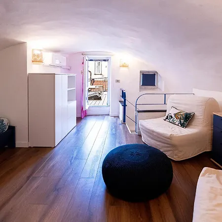 Terrazza Sui Tetti A Un Passo Dal Mare