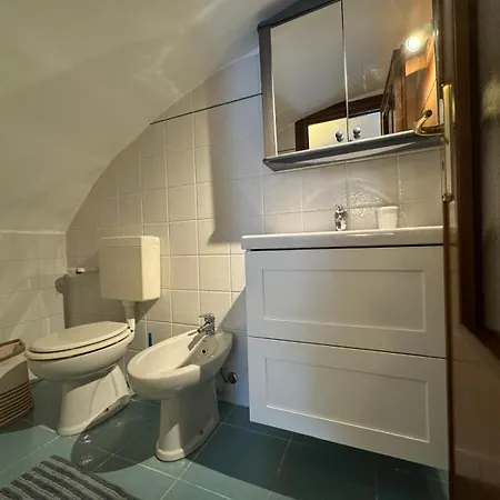 Апартаменты Terrazza Sui Tetti A Un Passo Dal Mare Альбиссола-Марина