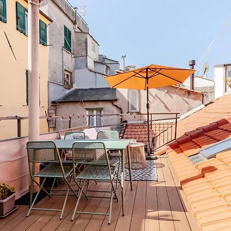 Terrazza Sui Tetti A Un Passo Dal Mare * Albissola Marina